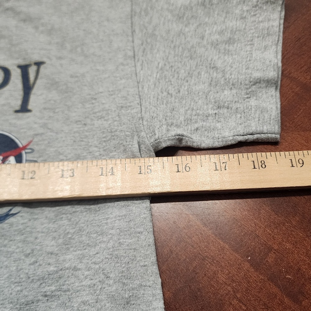 VTG 90s NASA T-Shirt Youth Size M 10-12 Kennedy Space Center Space Shuttle USA - Picture 6 of 7